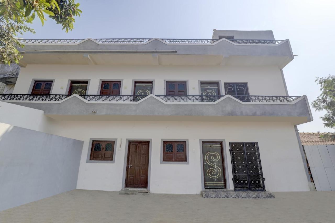 Spot On 71130 Hotel Shiv Krupa Anjār Exterior foto